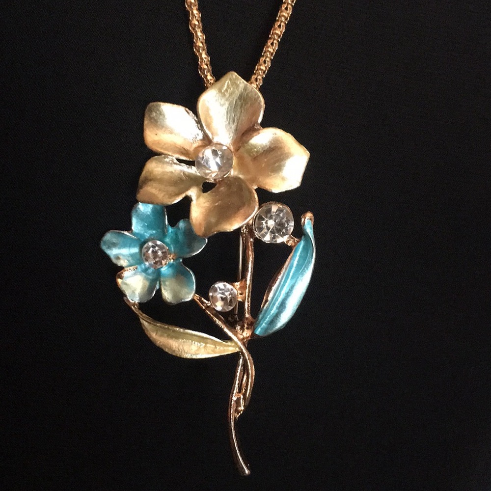 Double Flower Brooch/ Pendant Necklace - Picture 1 of 12